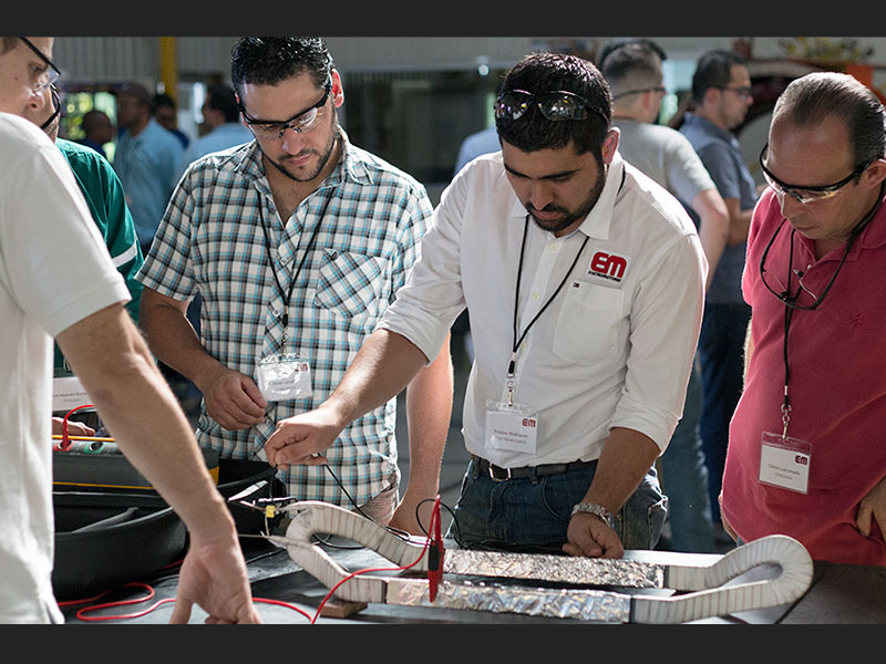 ELECTROMOTORES, Capacitaciones